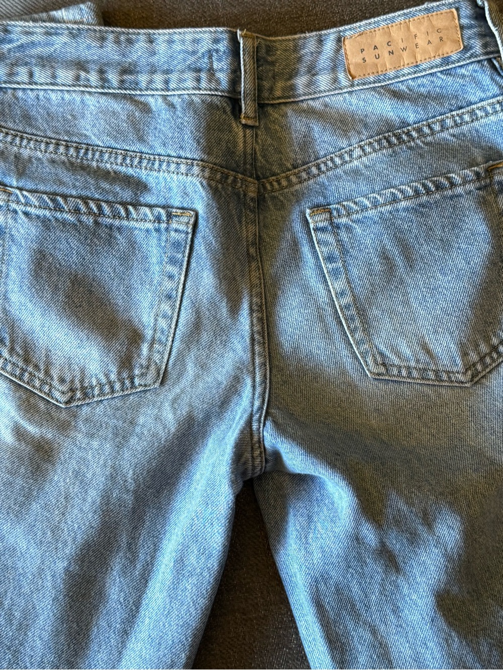 PacSun Light Wash Blue Low Rise Baggy Jeans - Size 25